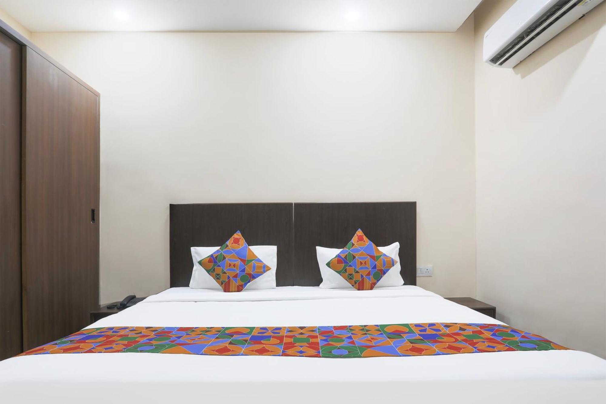 Fabhotel Bliss Premium 古尔冈 外观 照片