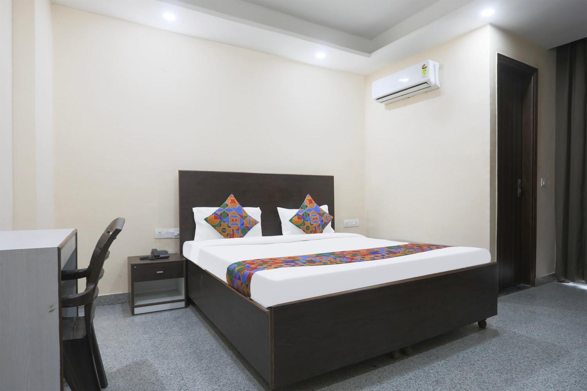 Fabhotel Bliss Premium 古尔冈 外观 照片